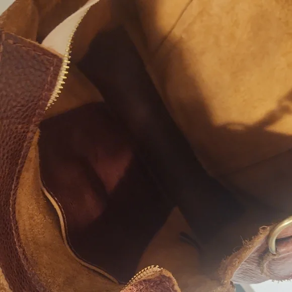 AP Portland Leather N/S Lola Bag - Picture 6 of 8